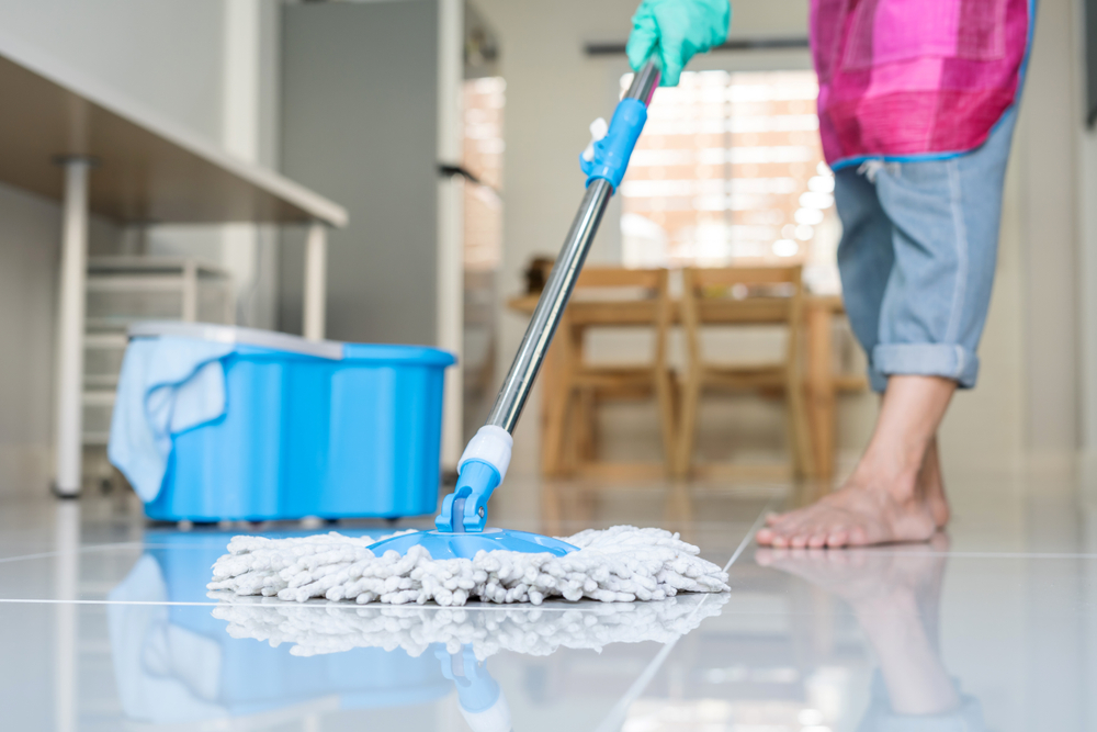 Best solutions for mopping a floor – Tips and Techniques
