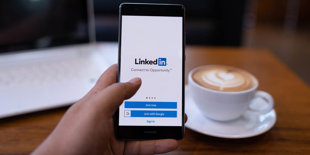 6 Proactive Ways to Find Freelance Jobs on LinkedIn