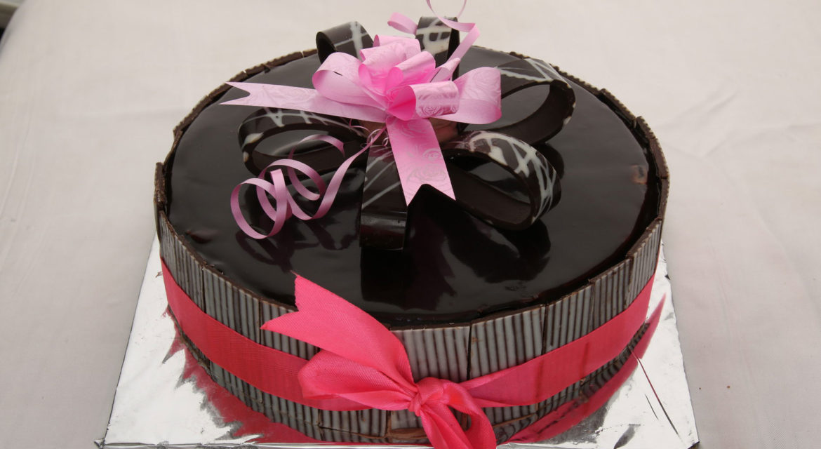 How to Pick the Right Cake for Every Special Occasion?