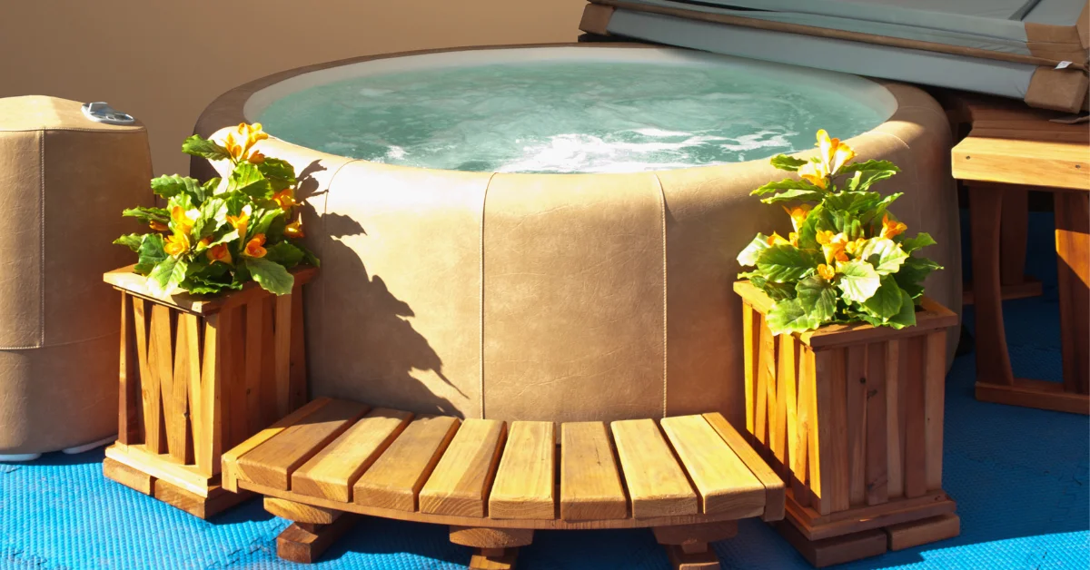 https://hottubpatio.com/