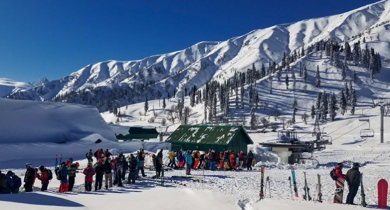Gulmarg Skiing Course | Amazing Winter Holiday Trip