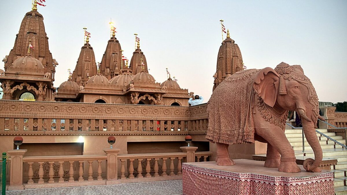 10 Popular Places to Visit in Surat You Must Visit