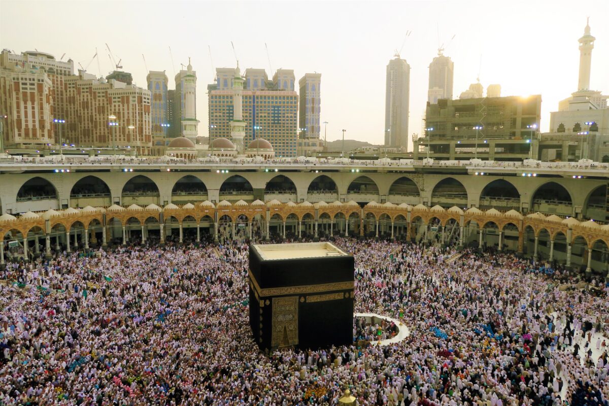 Explore Divine Journeys: Unveiling Exceptional Umrah Packages for 2024