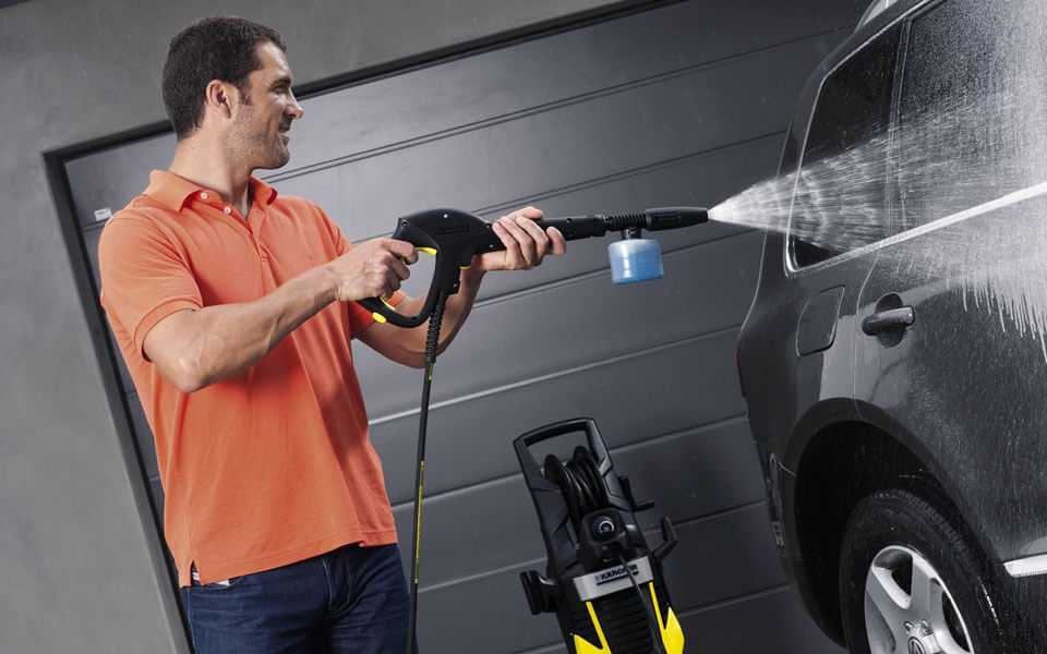 Why Good Cleaning Tools are Needed in Car Places in Closter, NJ