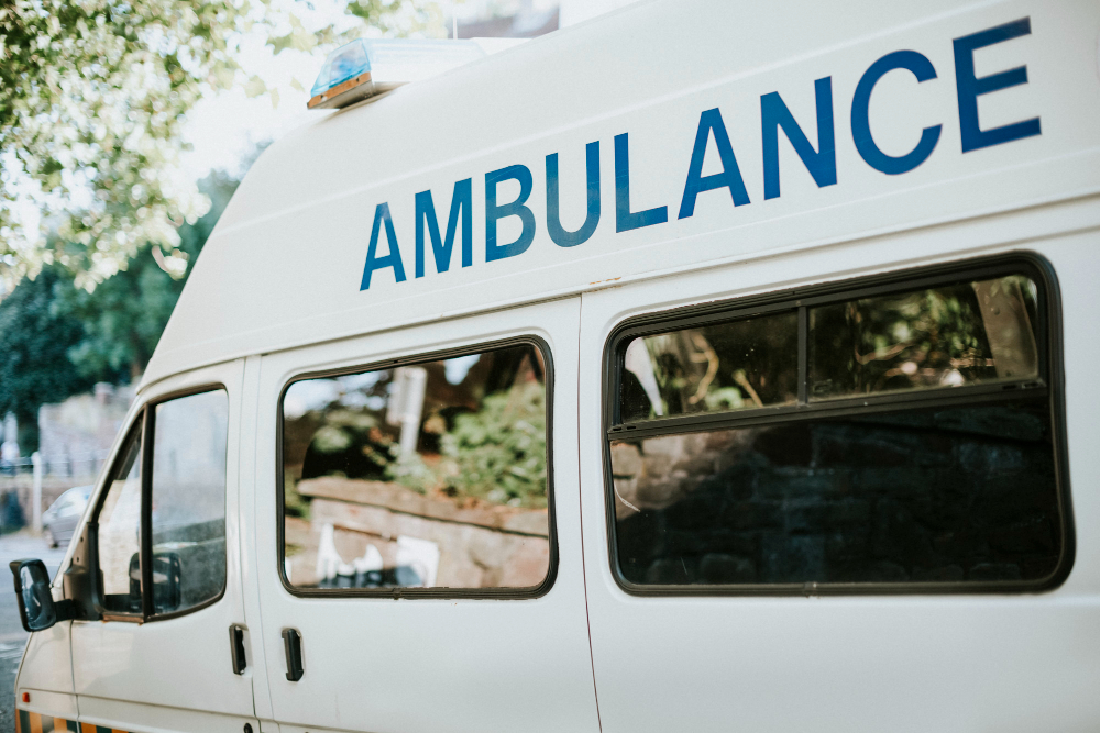 6 Tips for Choosing the Right Ambulance Service in Dhaka