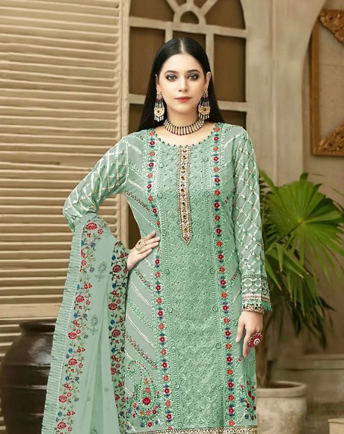 What Are the Different Types of Pakistani Dresses