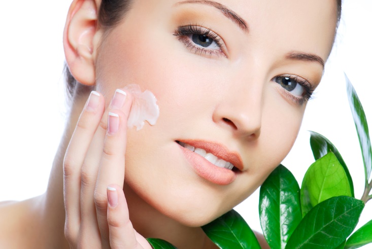 Discover the Top 15 Best Skin Care Products in Pakistan for Flawless Beauty!