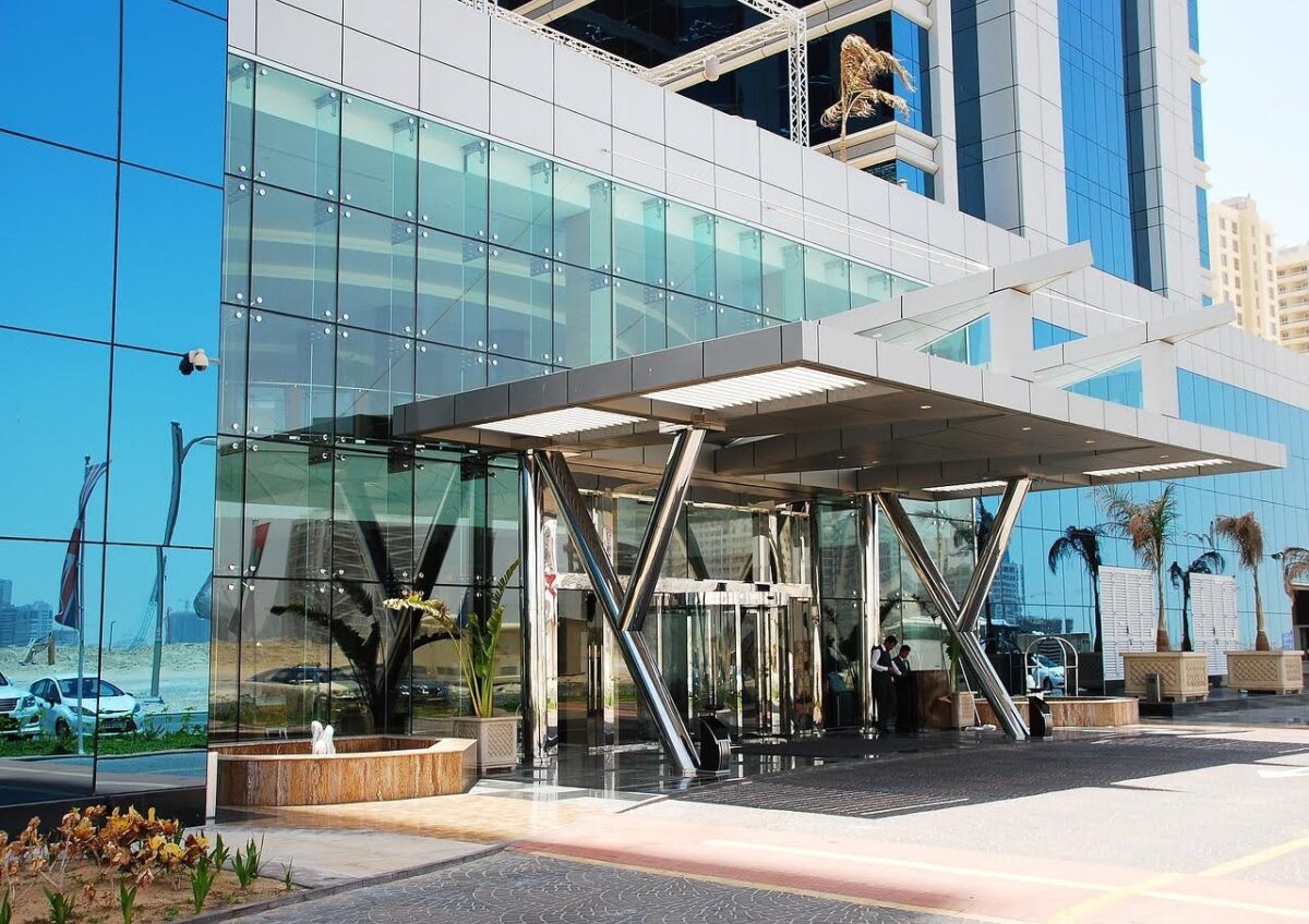 Modernizing Elegance: Villa and Hotel Renovation Solutions in Dubai