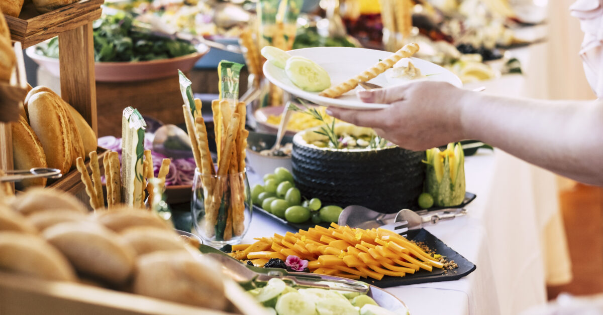 10 Reasons to Invest in Professional Catering Services