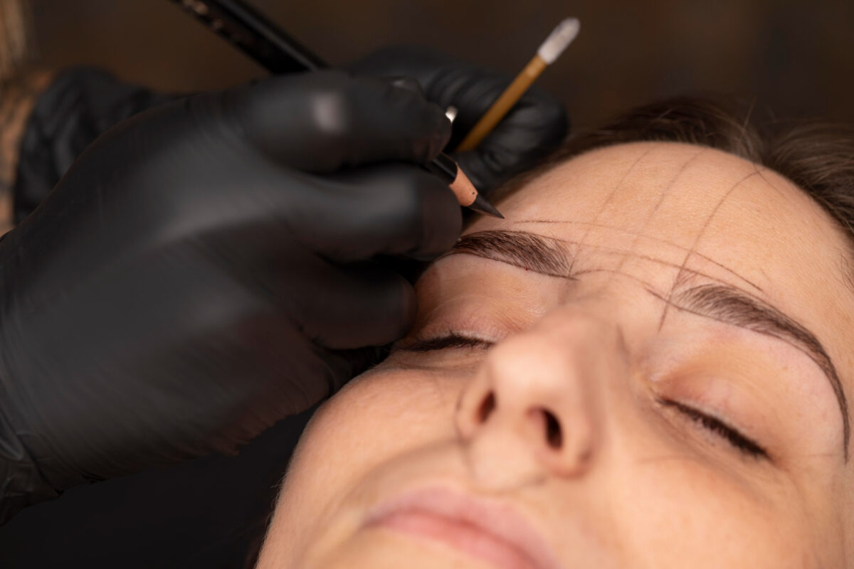 Exploring Various Professional Brow Treatments – Pros and Cons