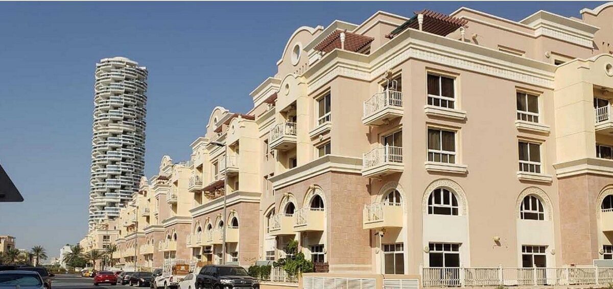 Cheap Rent in Dubai or Sharjah for Studio or 1BHK for Family