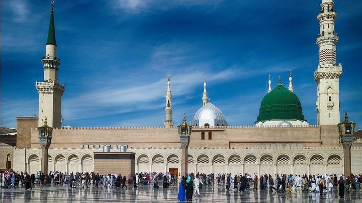 The Role of Umrah in Strengthening the Muslim Ummah