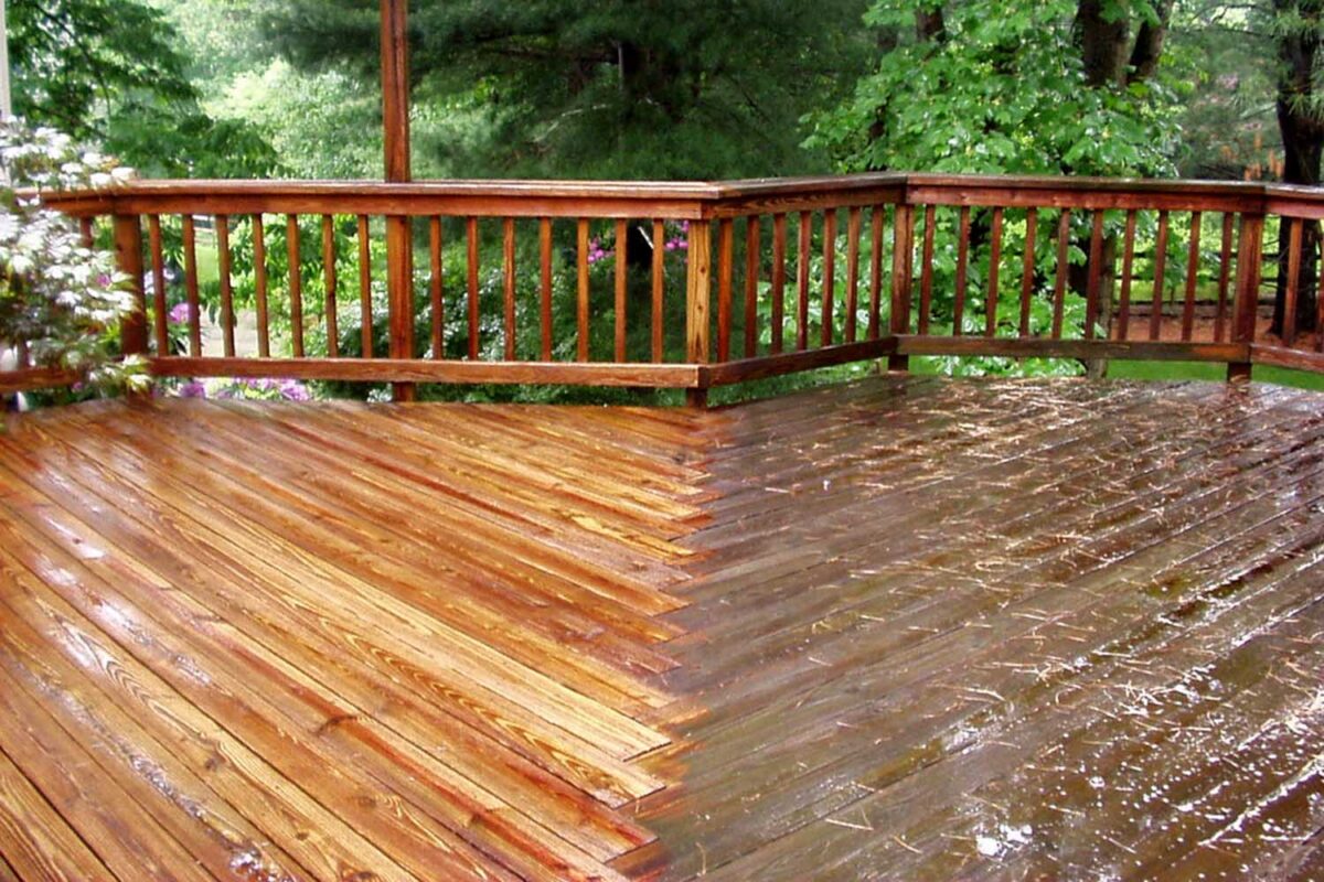 deck cleaning service