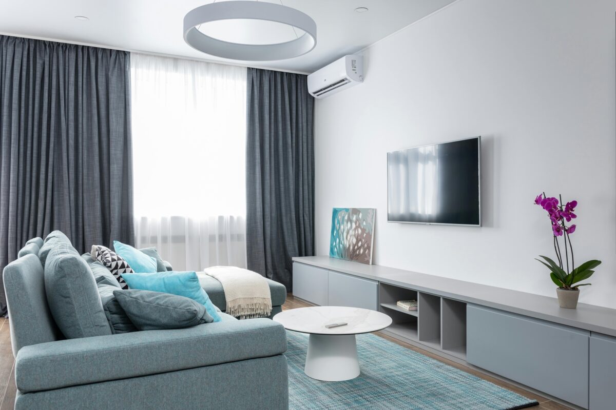 Designing a Smart Home: Integrating Automatic Curtains into Your Setup