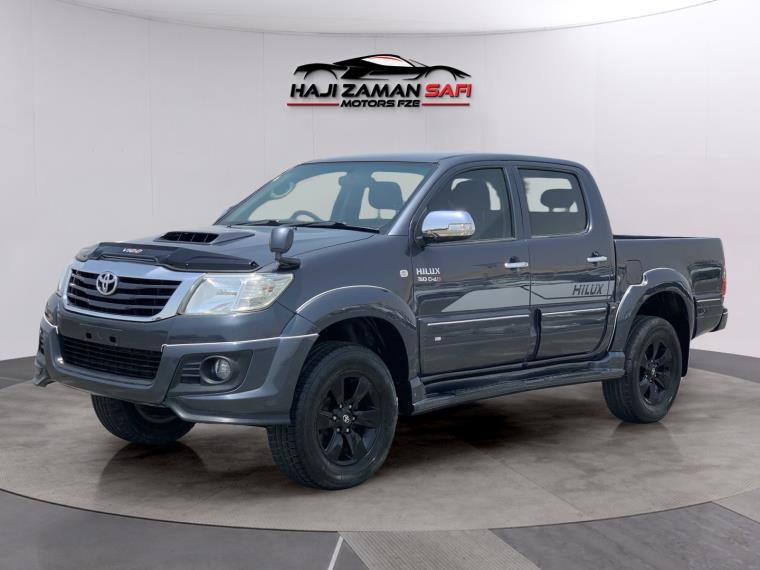Land Cruiser Price in Uae