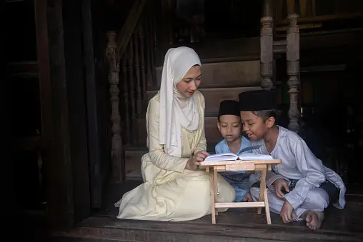 What Is the Best Age to Start Quranic Education?