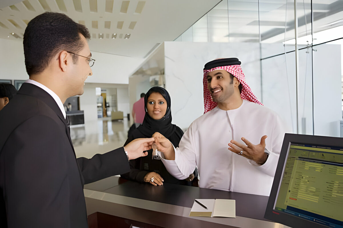 Modern Reception Desk Dubai: Elevating Your Office Aesthetics