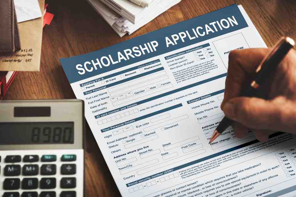 5 Simple Ways to Gain a Scholarship for Students