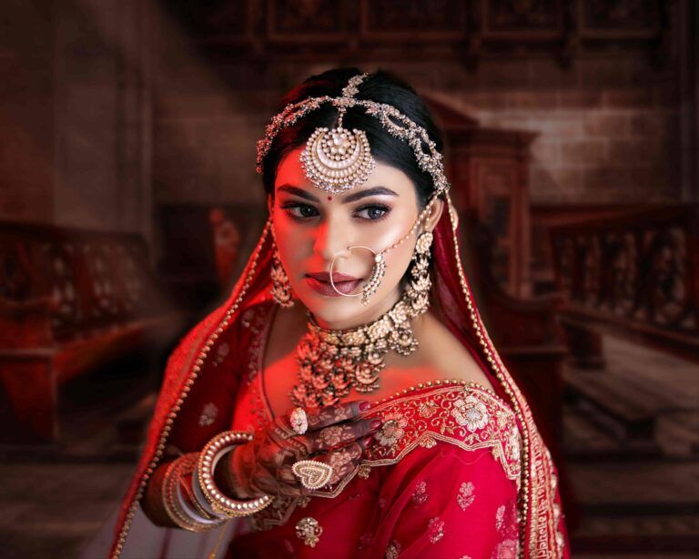 Best Beauty Salon For wedding Bridal Makeup In Varanasi