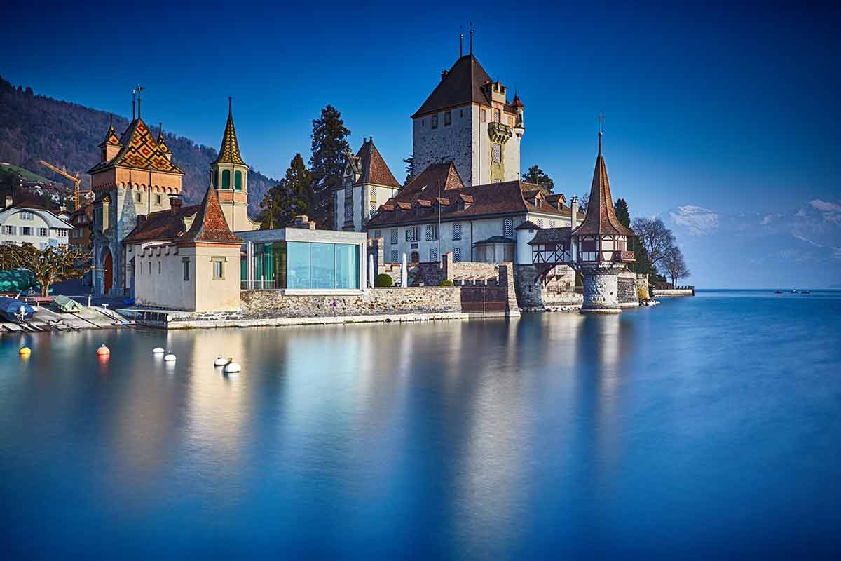 Exploring Switzerland’s Historic Sites: Castles, Museums, and Ancient Towns