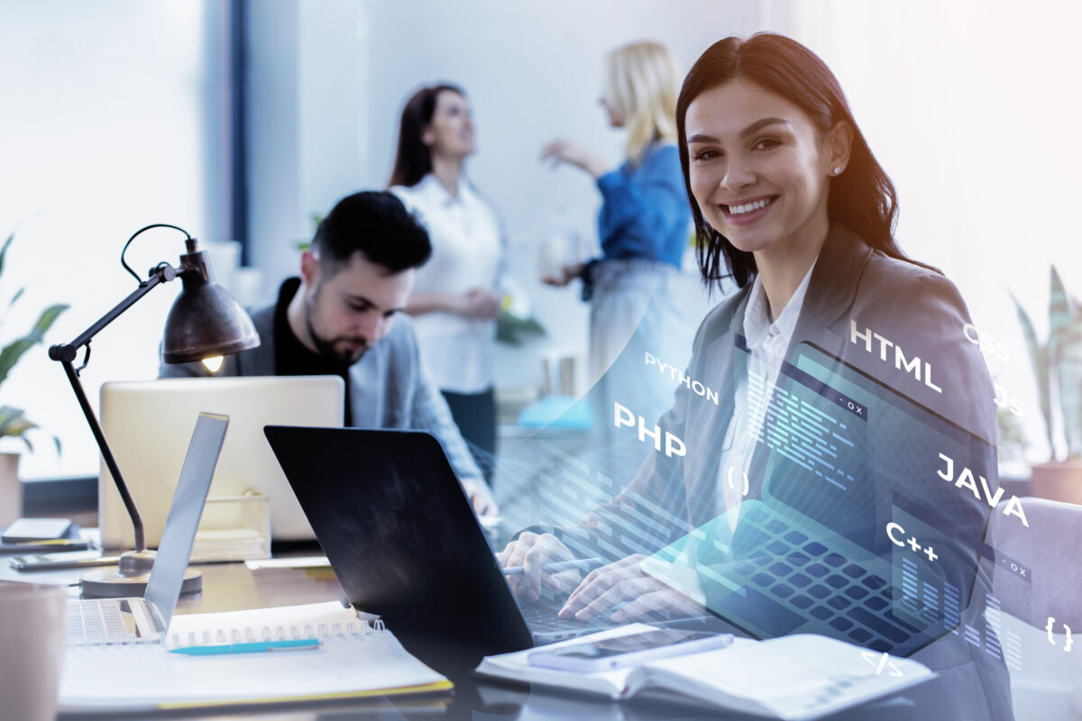 How Python Powers FinTech Applications Develop