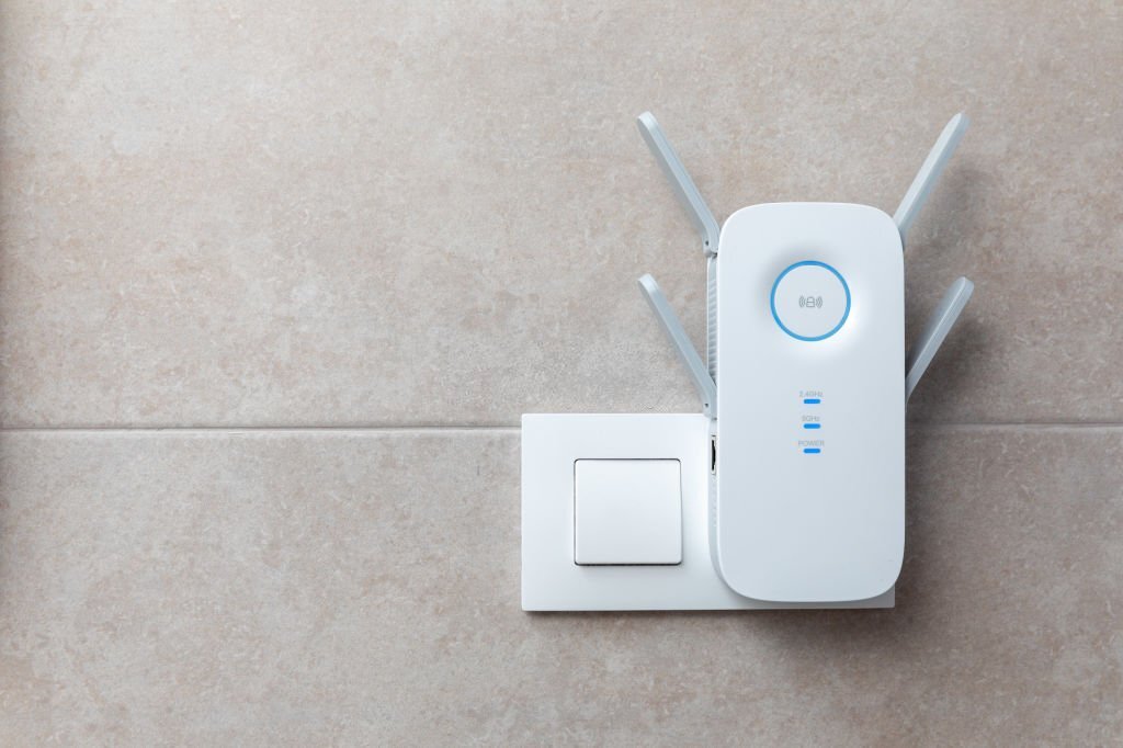 Use the web portal to access the Linksys extender