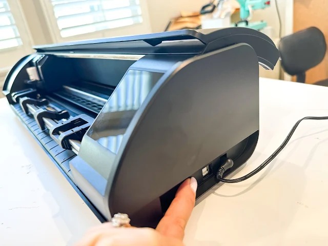 Silhouette Cameo 5
