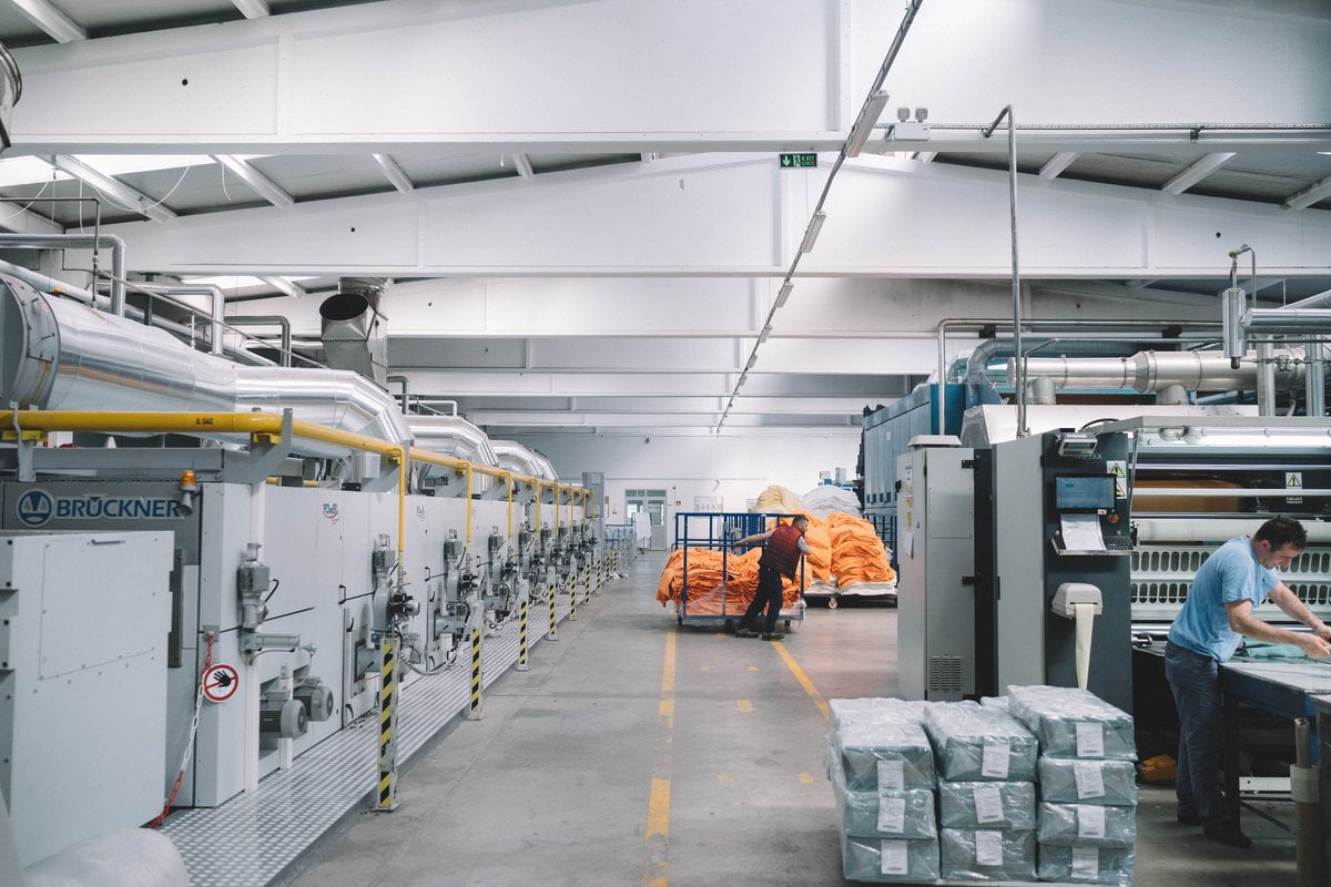 Which UK Wholesale Fabric Suppliers Offer the Best Value?