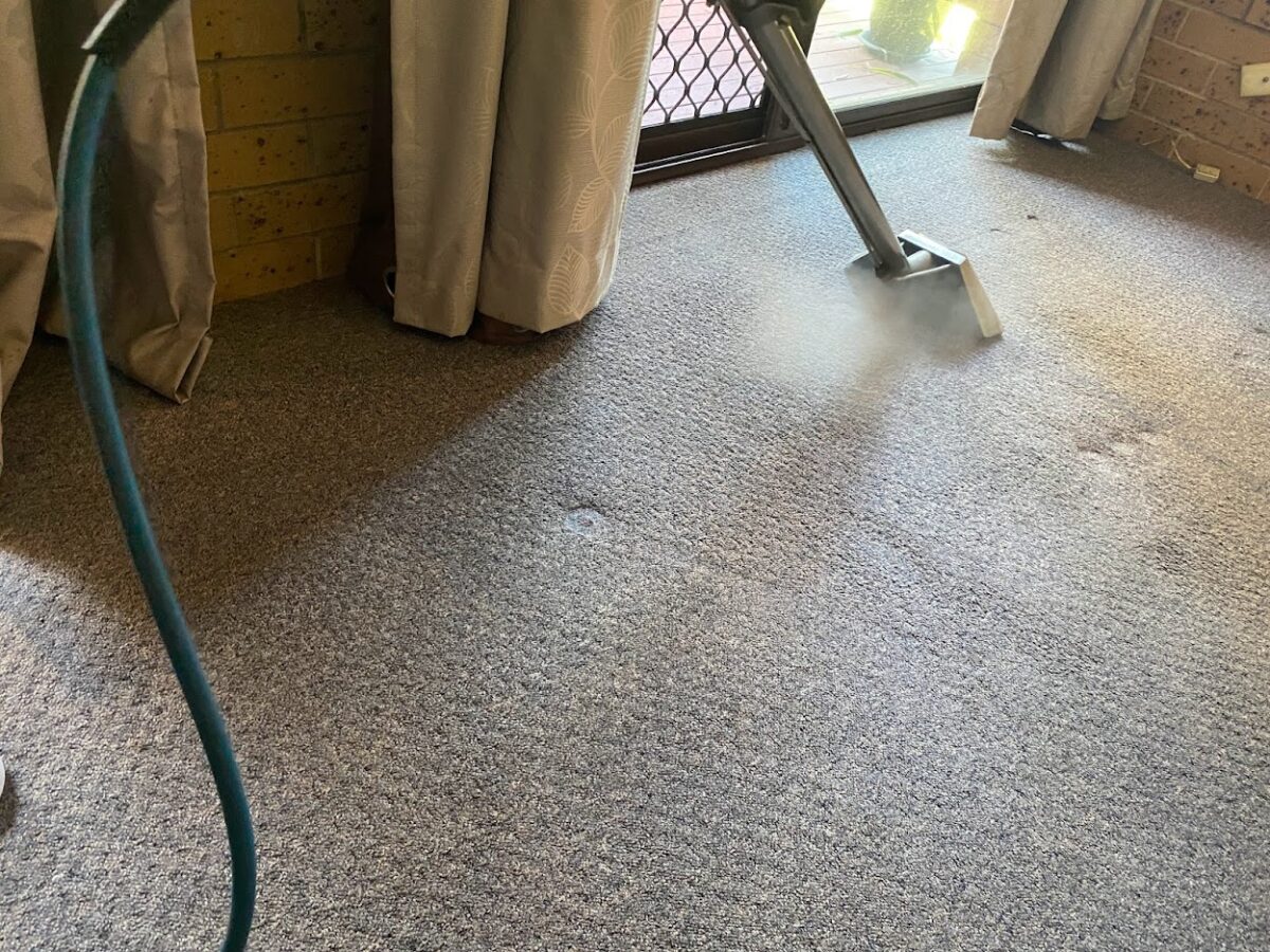 Top 10 Benefits of Hiring Professional Property Cleaning Services