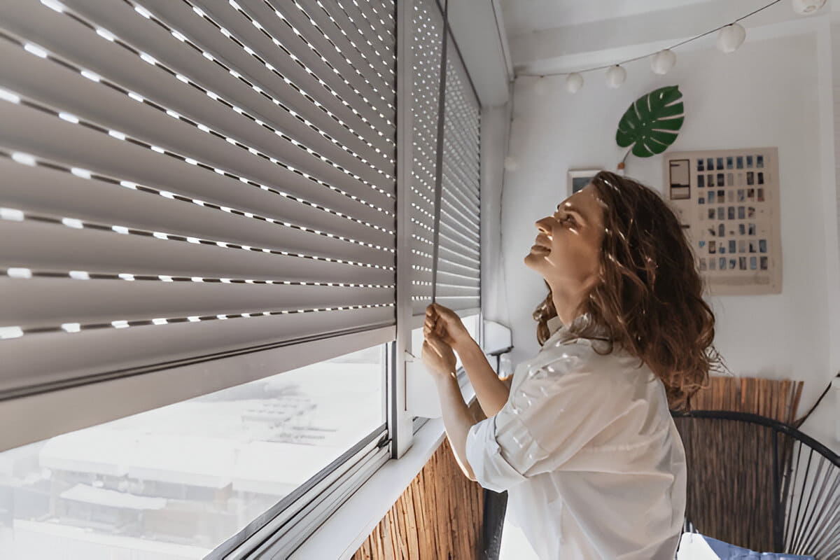 Are Blinds or Curtains Better for Insulation