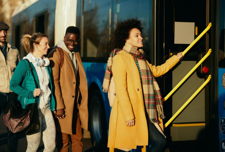Why a Charter Bus is the Best Way to Explore Toronto as a Group?