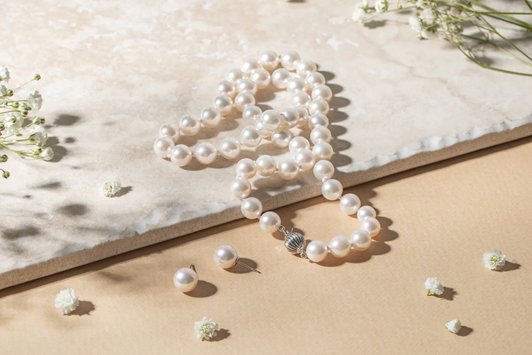 Why Freshwater Pearls Are a Timeless Jewelry Choice