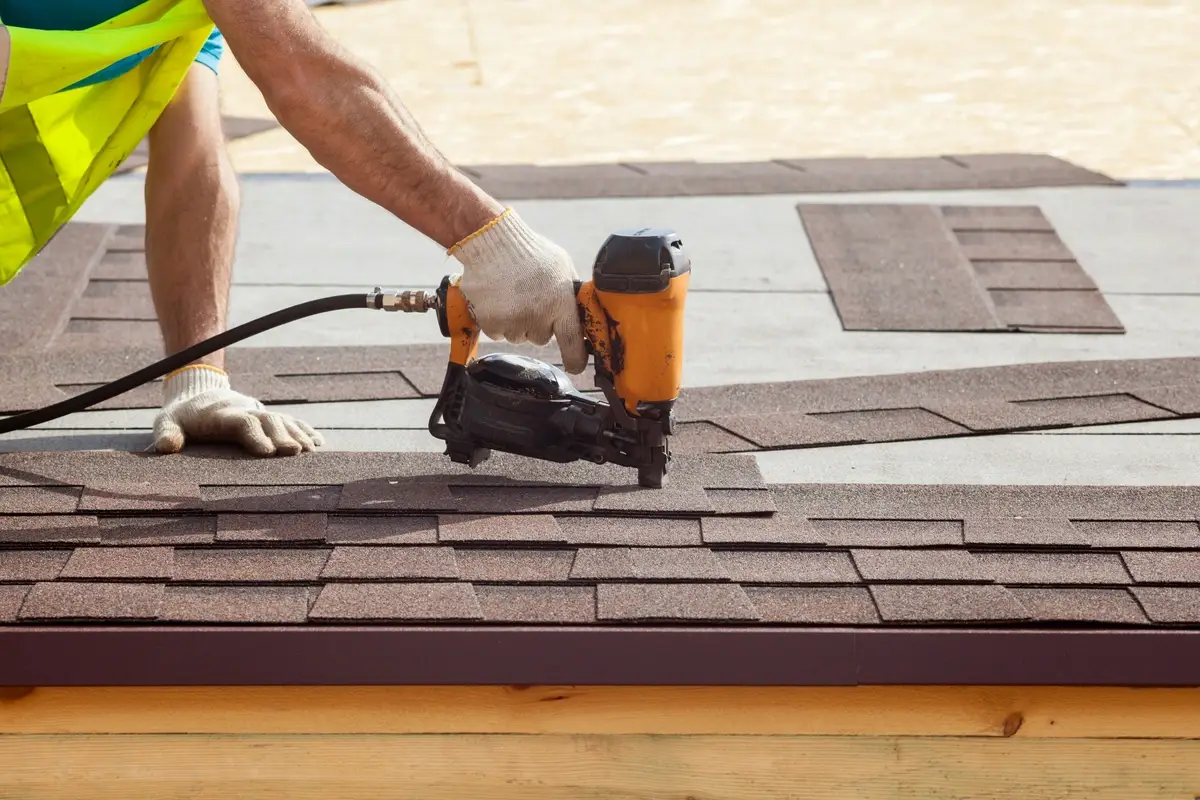 How to Choose the Right Company for Roof Repair in Long Island?