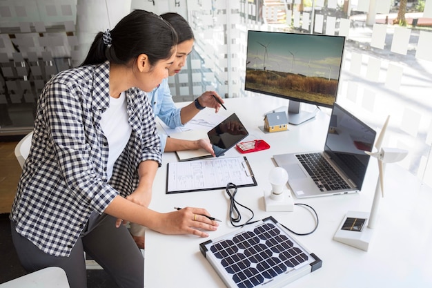 transparent-pay-stubs-enhance-employee-financial-wellbeing