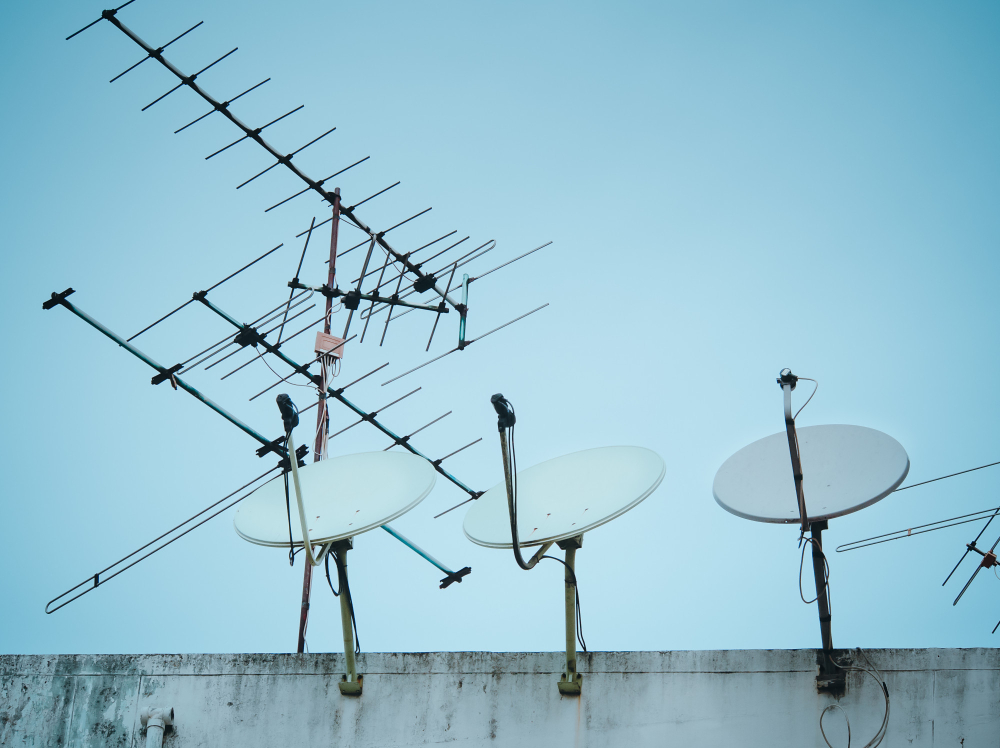 Why Choose Local Experts for Aerial and Network Cabling in Kent?